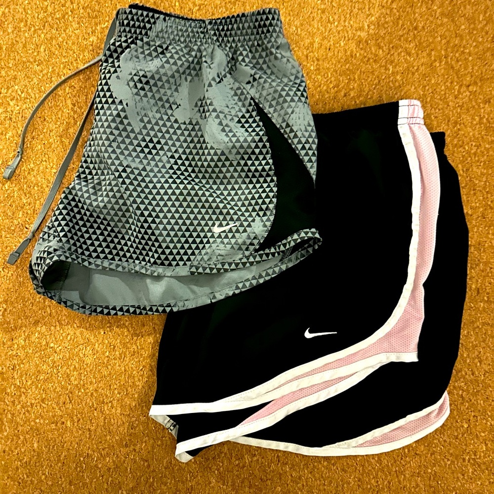 Nike dri fit shorts - Women’s M